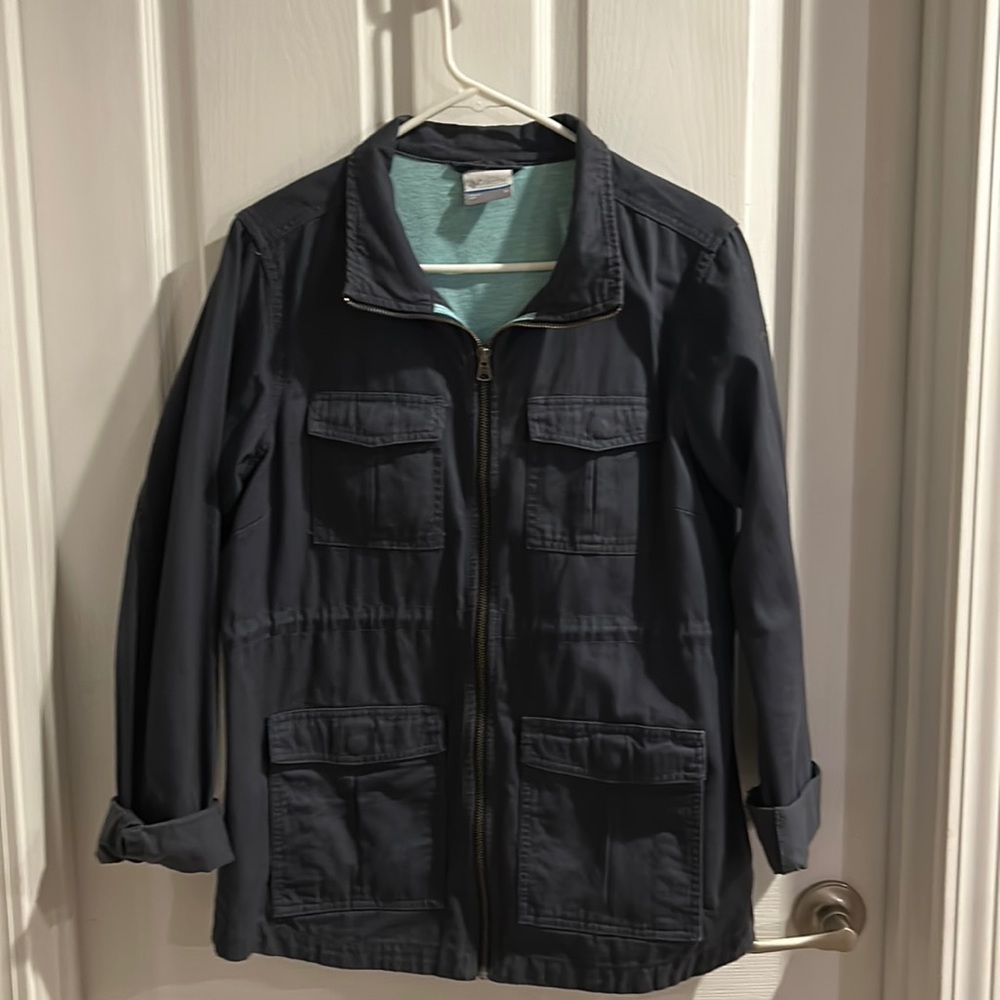 Columbia Riverfront utility jacket with tags.